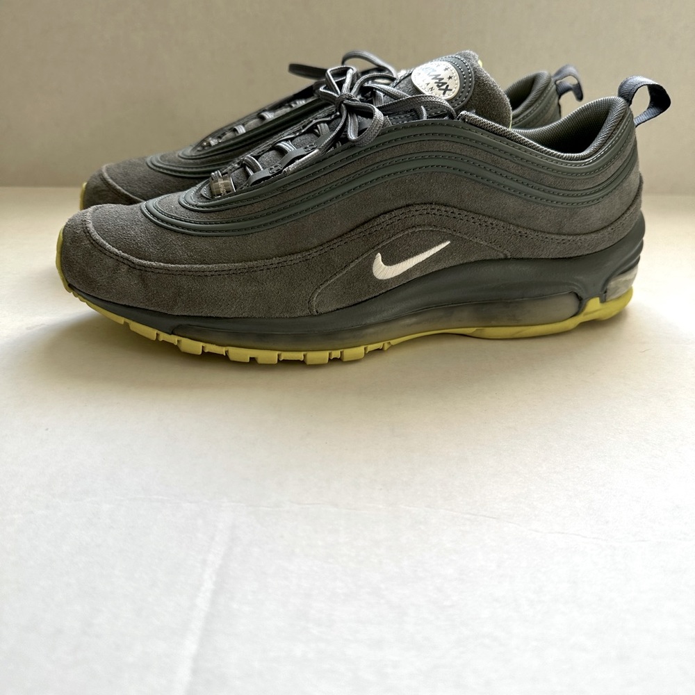 Nike Air Max Milan QS